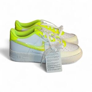 Nike Air Force 1 Low LV8 GS White Volt Pink | Size 6.5Y / Women’s 8 | NWT 💛